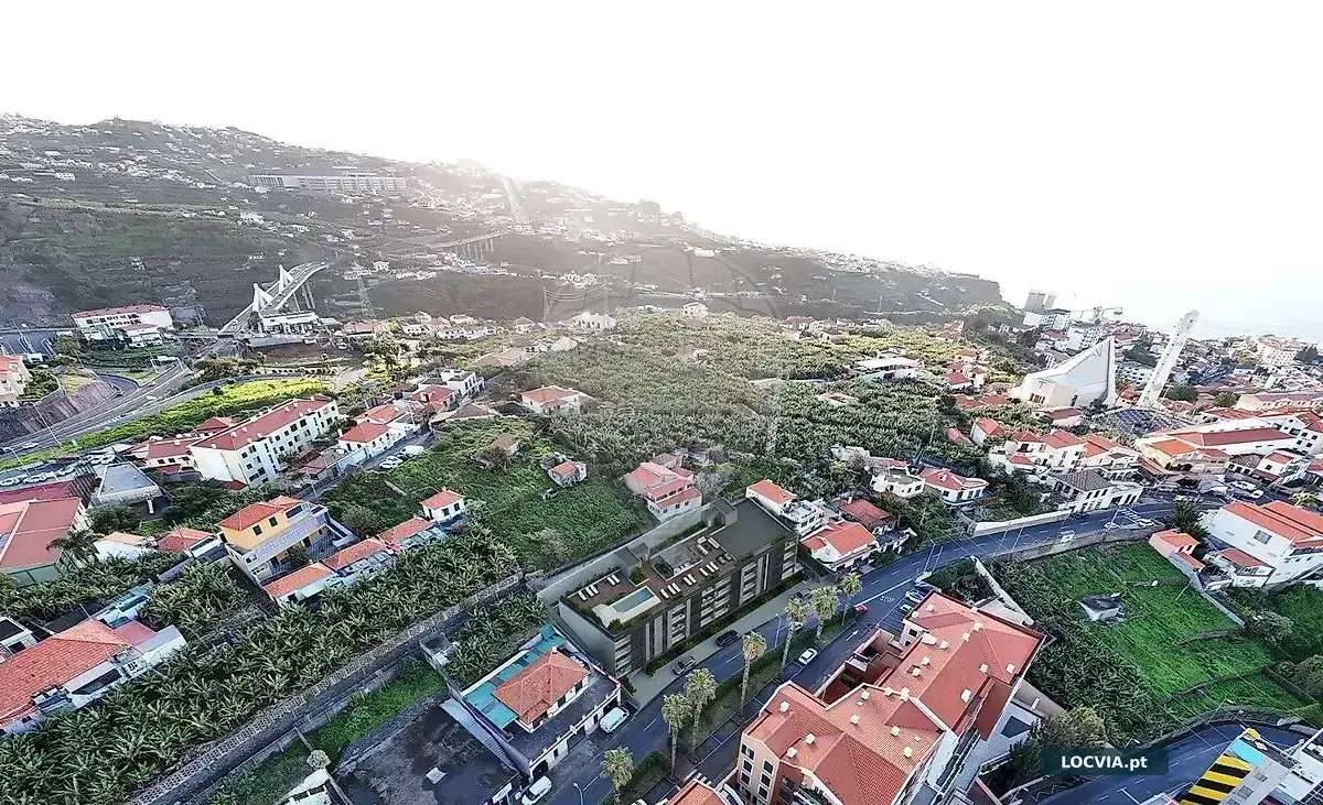 Apartamento T2 novo em Câmara de Lobos
