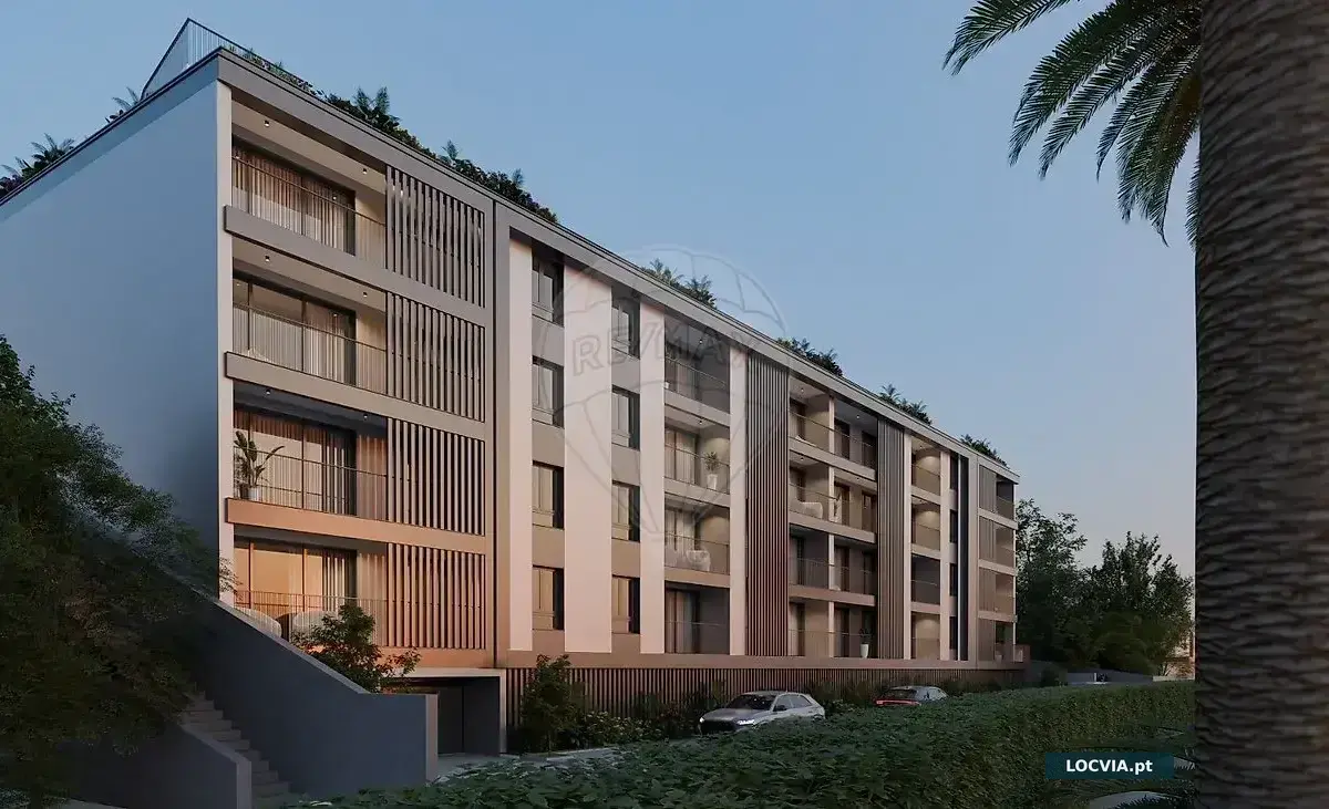 Apartamento T2 novo em Câmara de Lobos