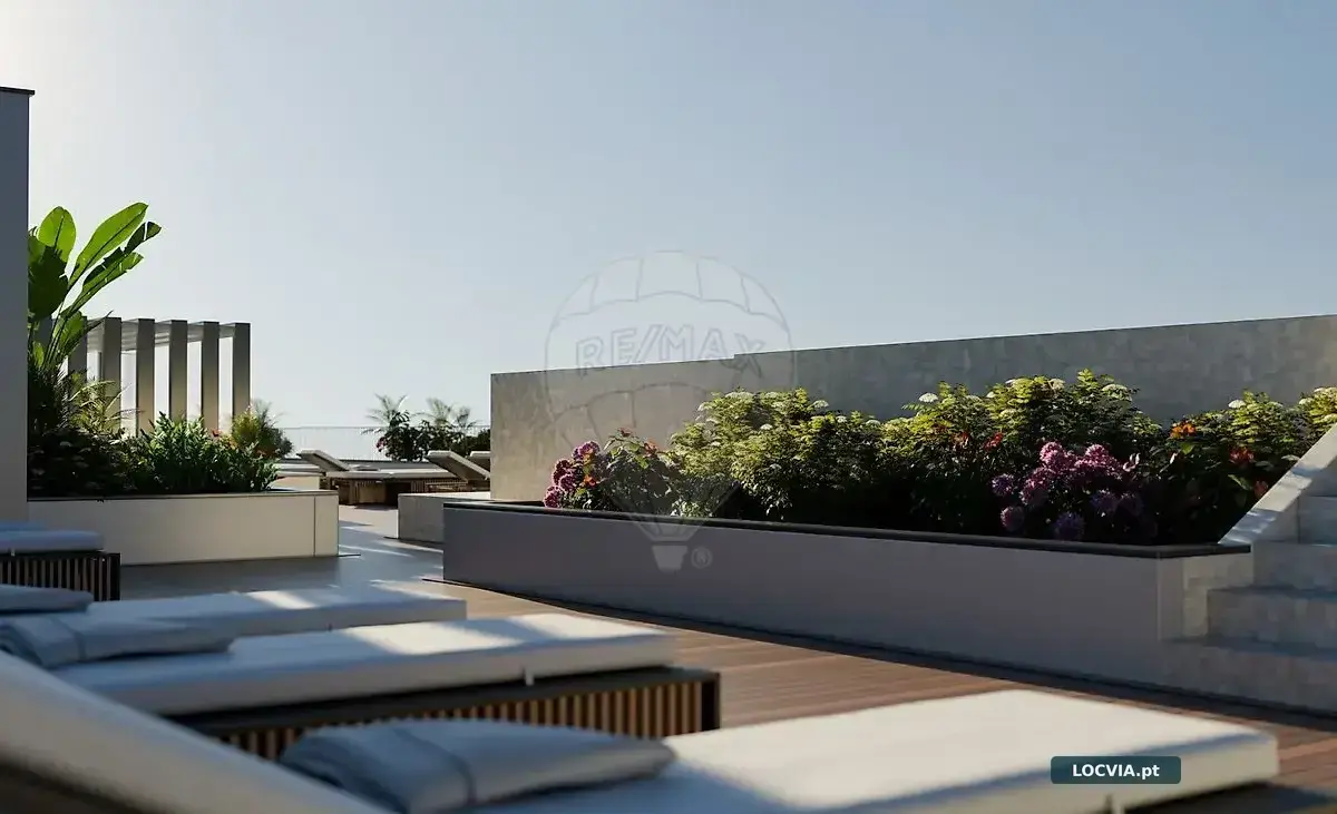 Apartamento T2 novo em Câmara de Lobos