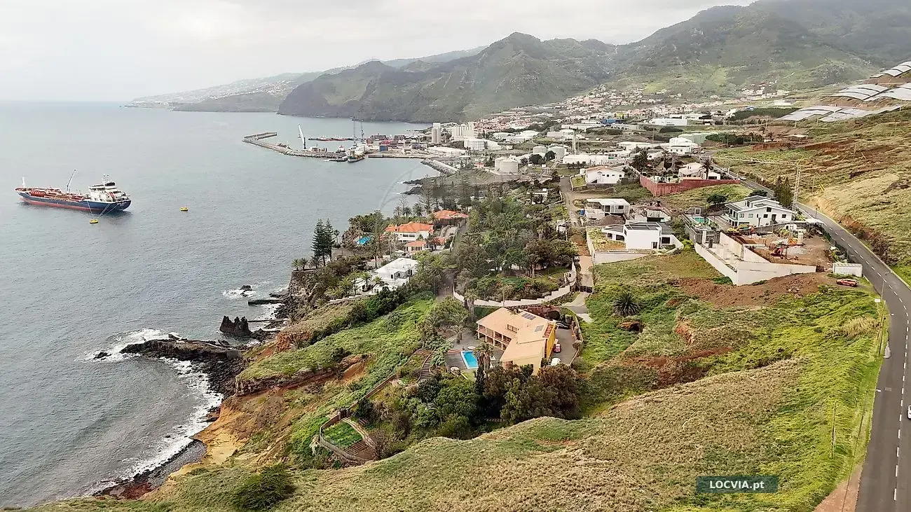 Terreno à venda em Caniçal, Machico