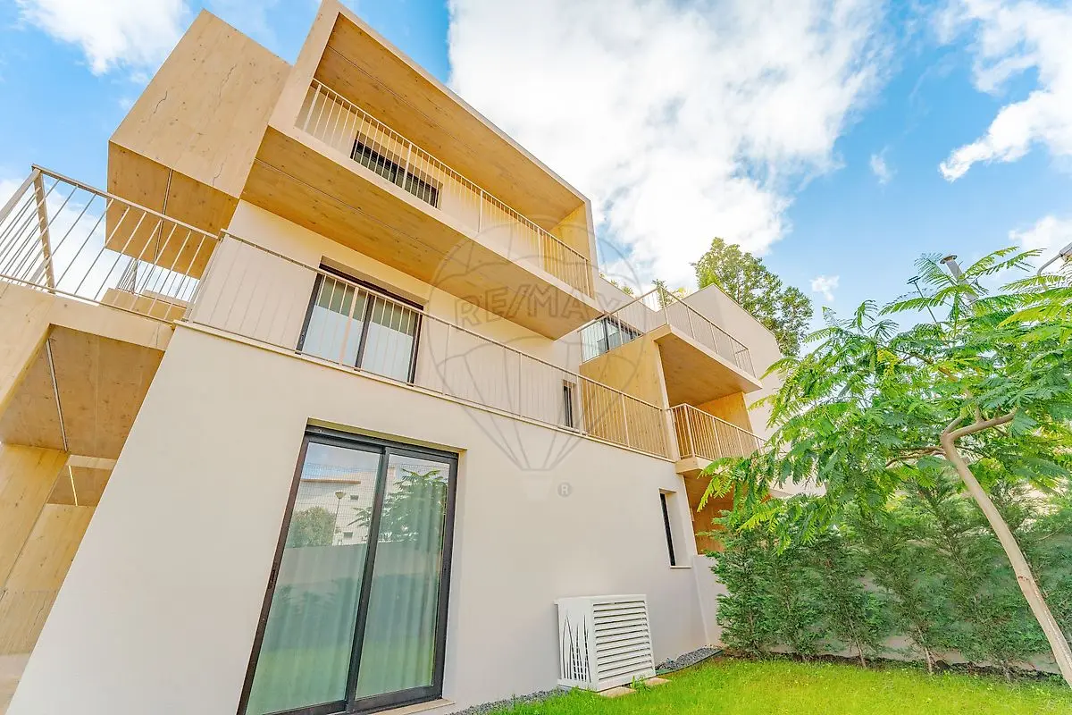 Apartamento T2 Novo em São Martinho, Funchal