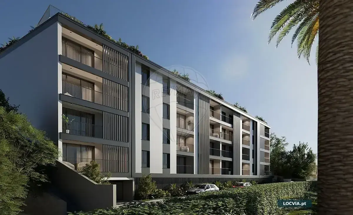 Apartamento T2 novo em Câmara de Lobos