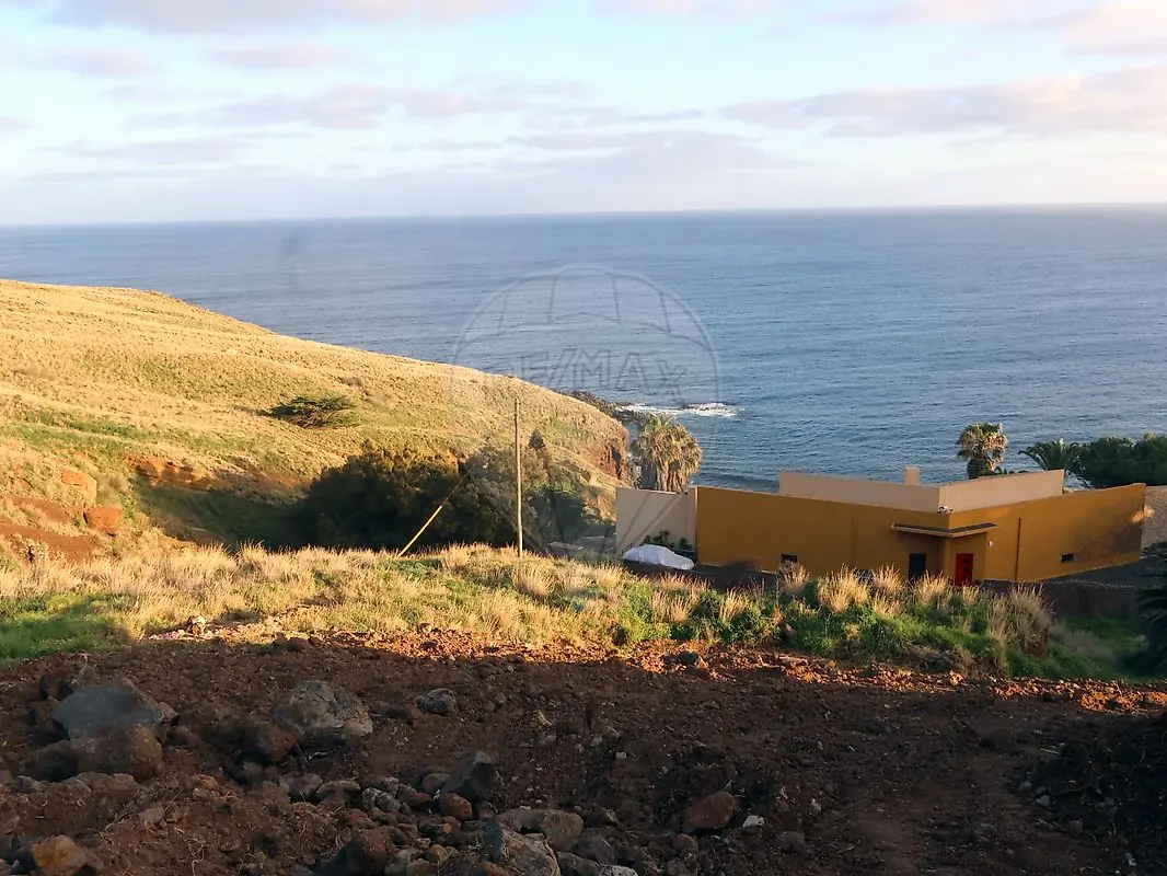 Terreno à venda em Caniçal, Machico