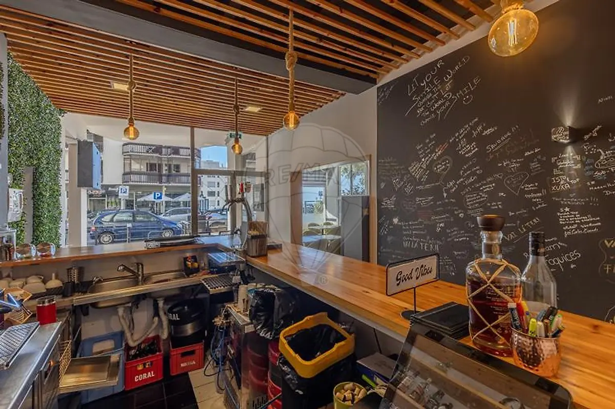 Trespasse Bar - Piornais, Funchal