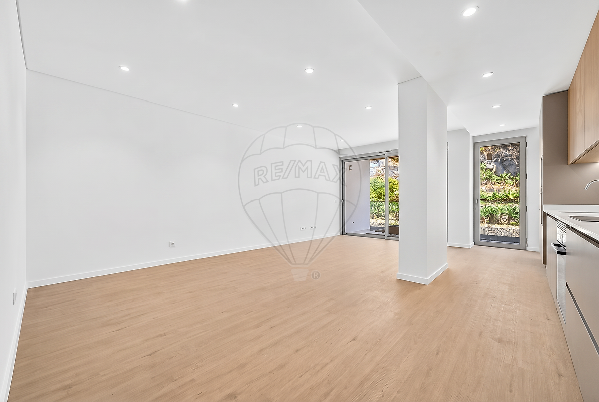 Apartamento T1 novo na Ribeira Brava