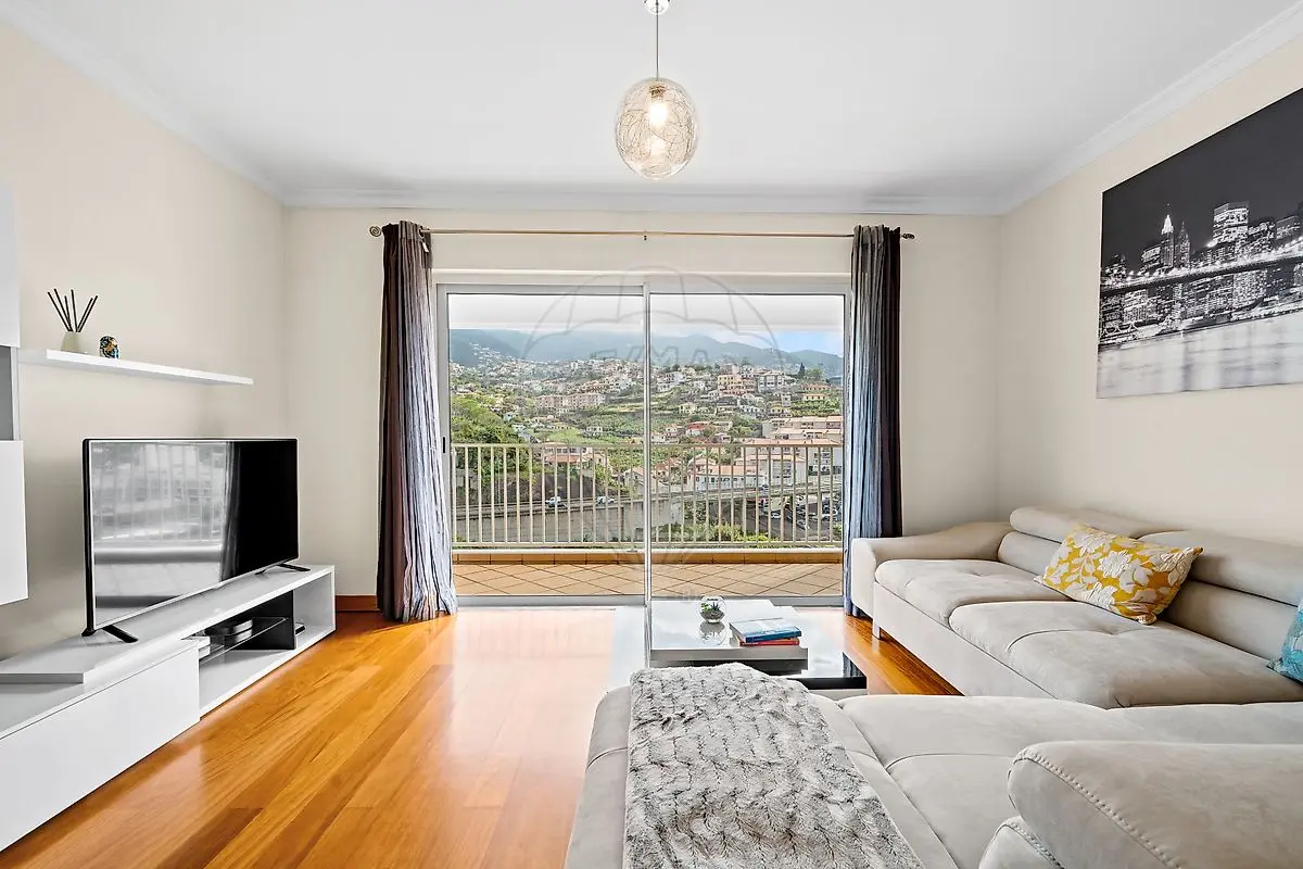 Apartamento T2 -Madalenas, Funchal