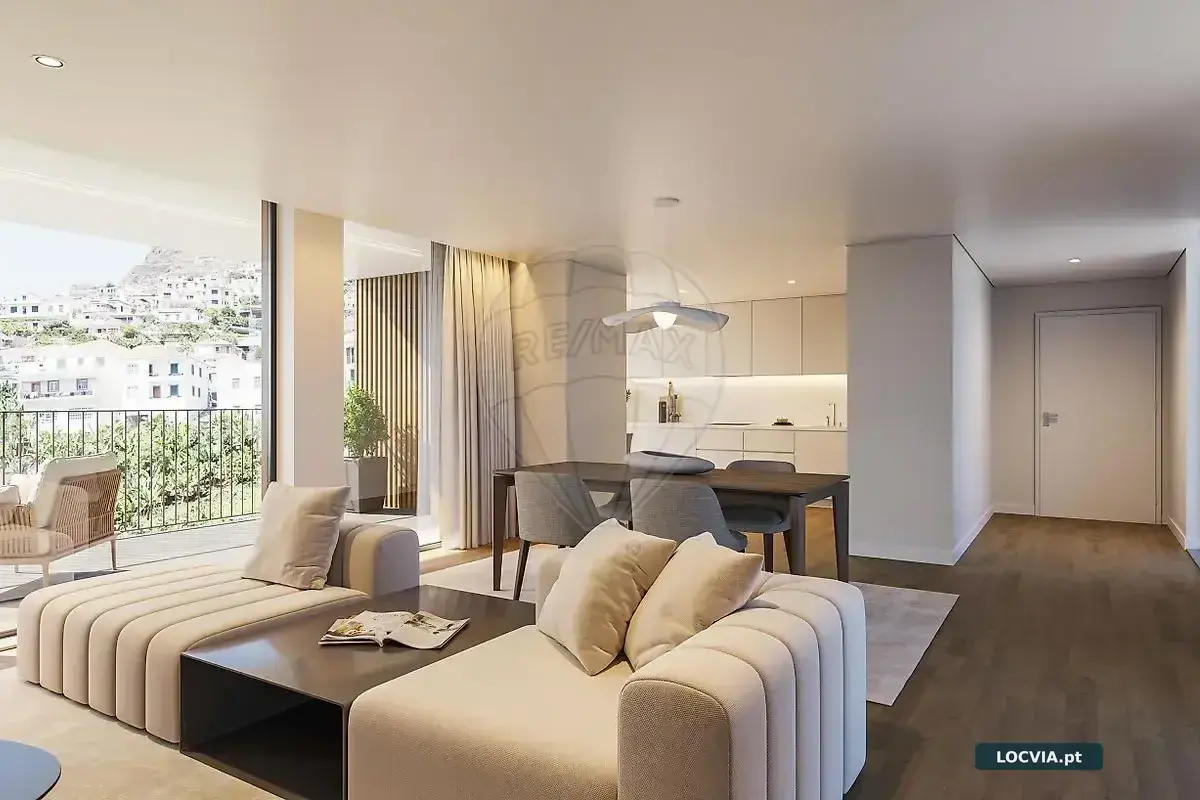 Apartamento T3 à venda em Câmara de Lobos