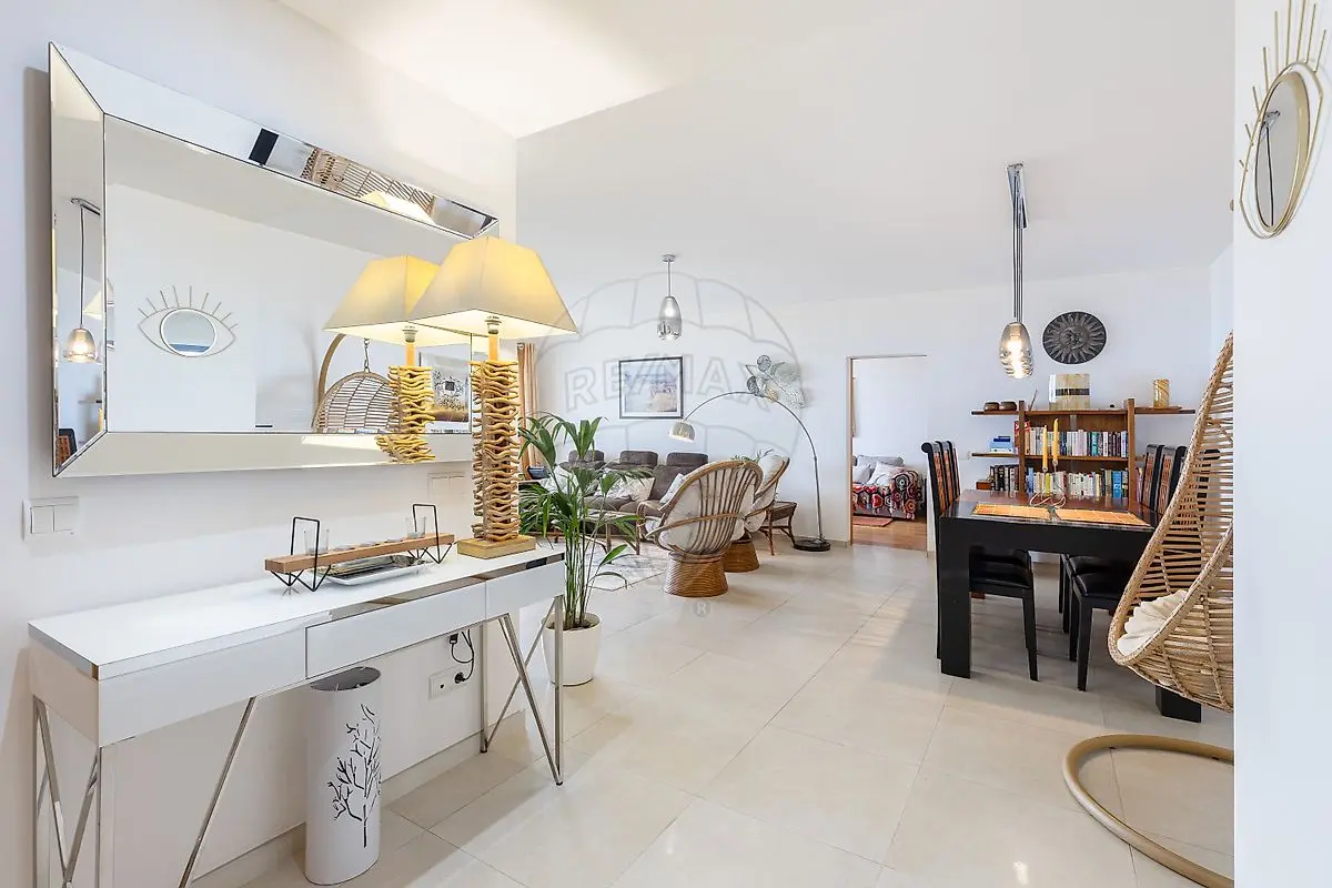 Apartamento T3 - Caniço, Santa Cruz