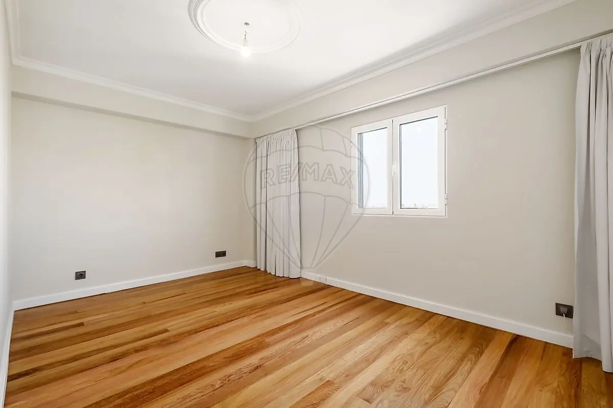 Apartamento T3 para arrendar em Santa Luzia, Funchal