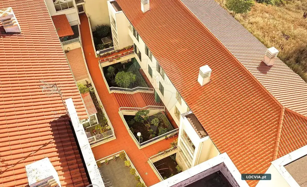 Apartamento T2 à venda em Caniço, Santa Cruz