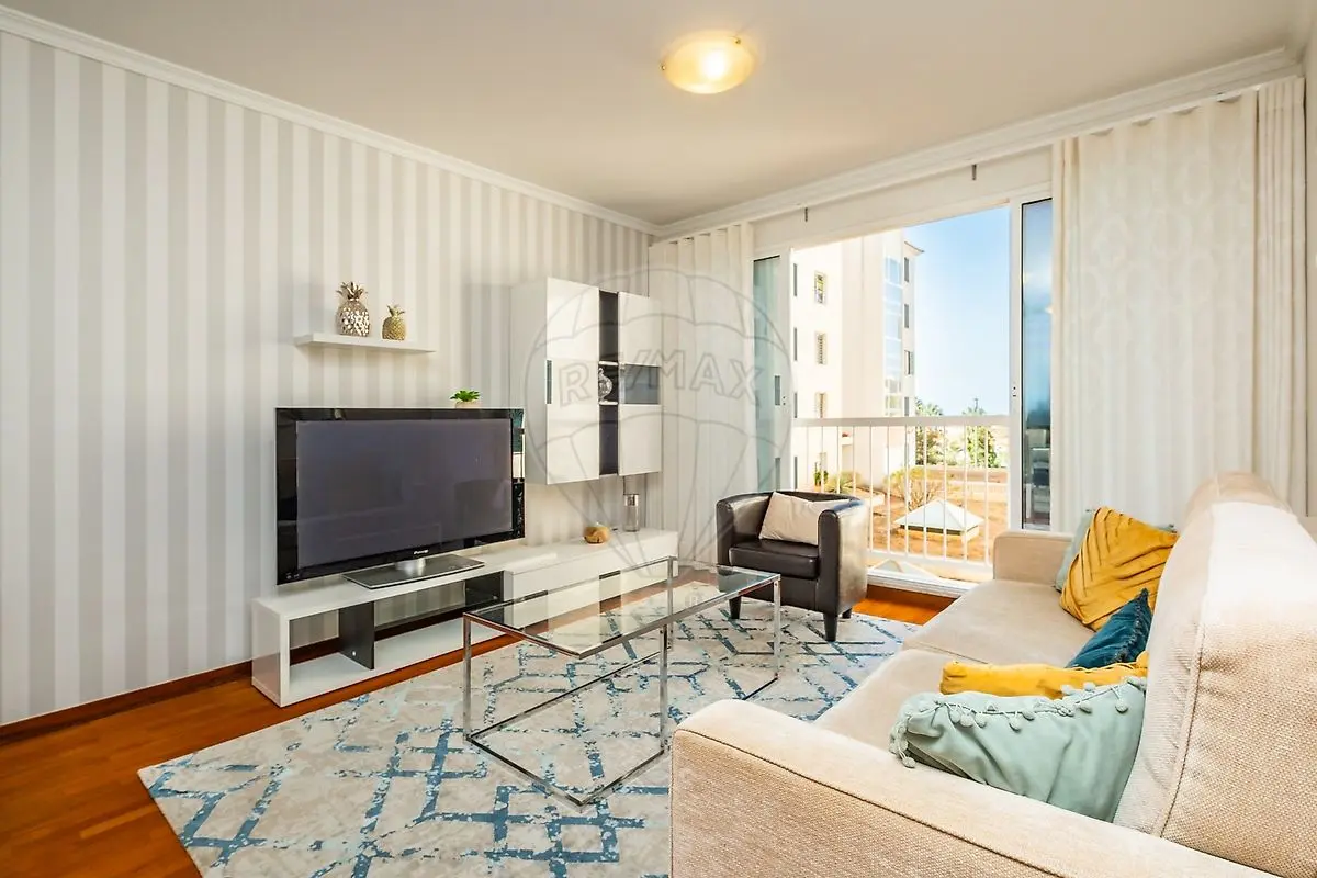 Apartamento T3 à venda em Caniço, Santa Cruz
