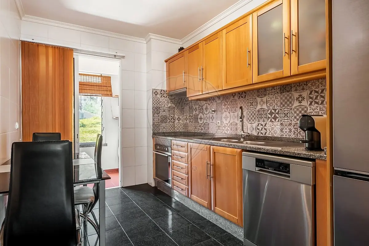 Apartamento T2 à venda em Caniço, Santa Cruz