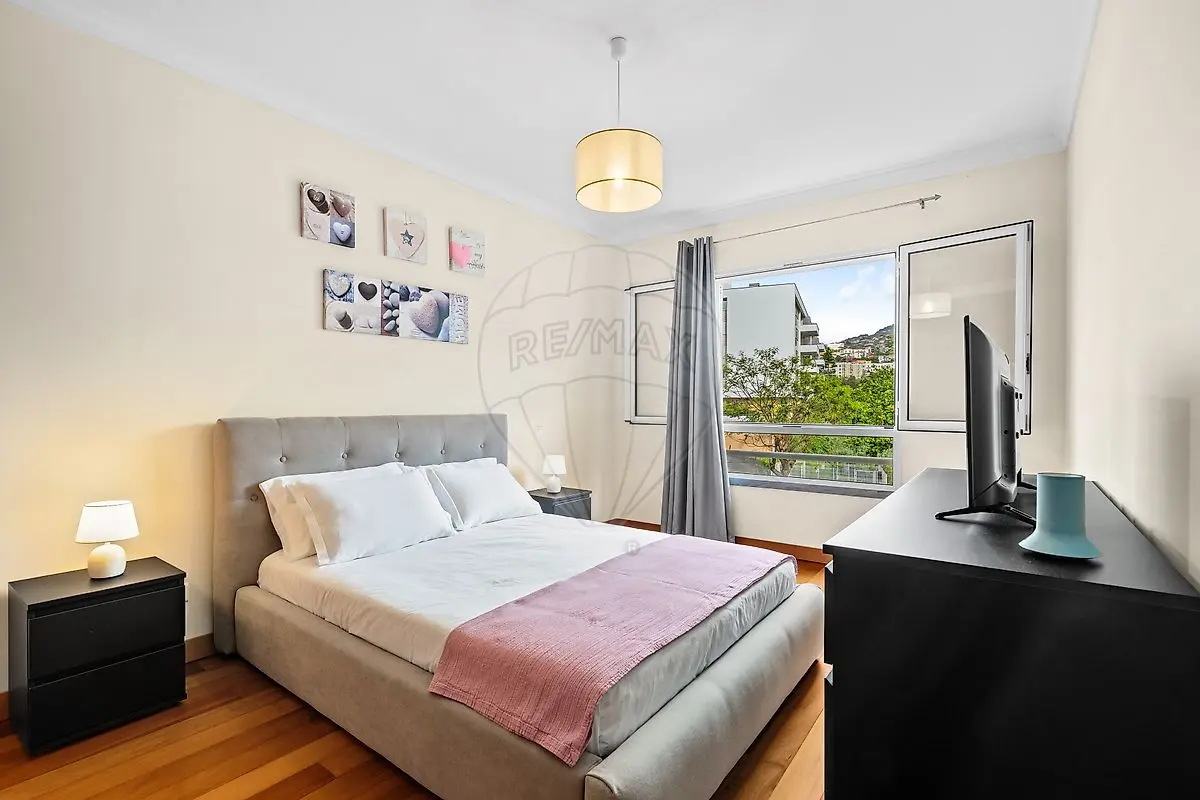 Apartamento T2 à venda em Santo António, Funchal