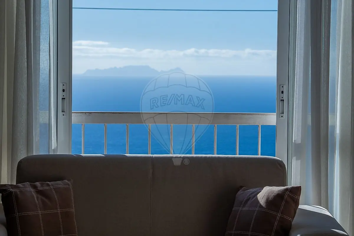 Apartamento T2 à venda em Caniço, Santa Cruz