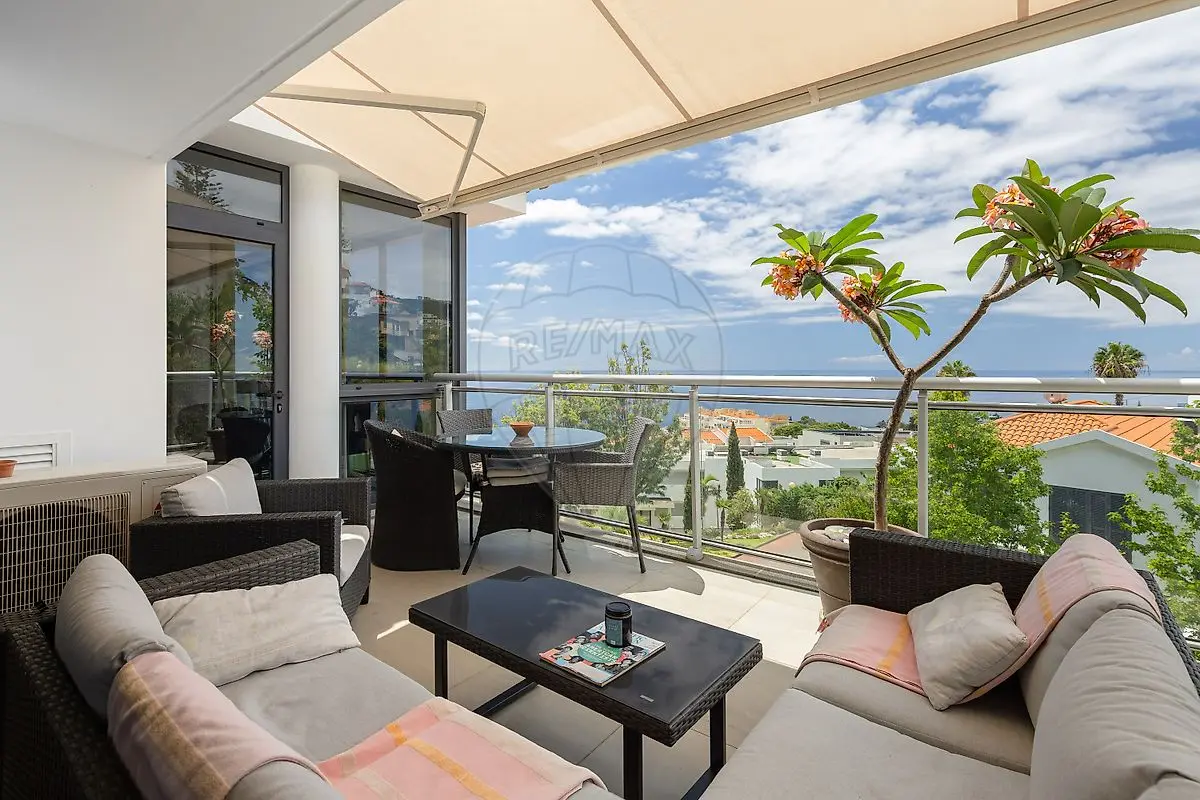 Apartamento T3 - Caniço, Santa Cruz