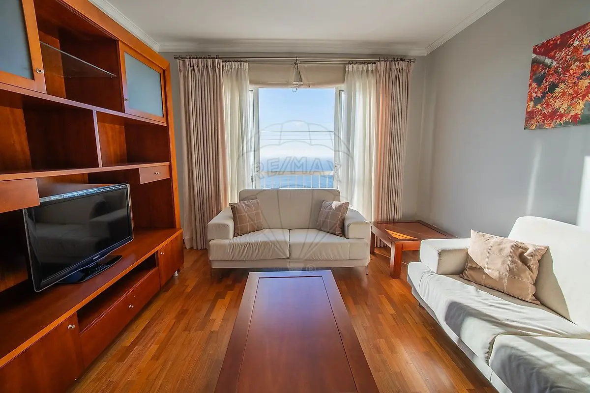 Apartamento T2 à venda em Caniço, Santa Cruz