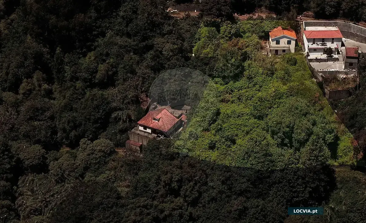 Moradia T4 - Caniço, Santa Cruz