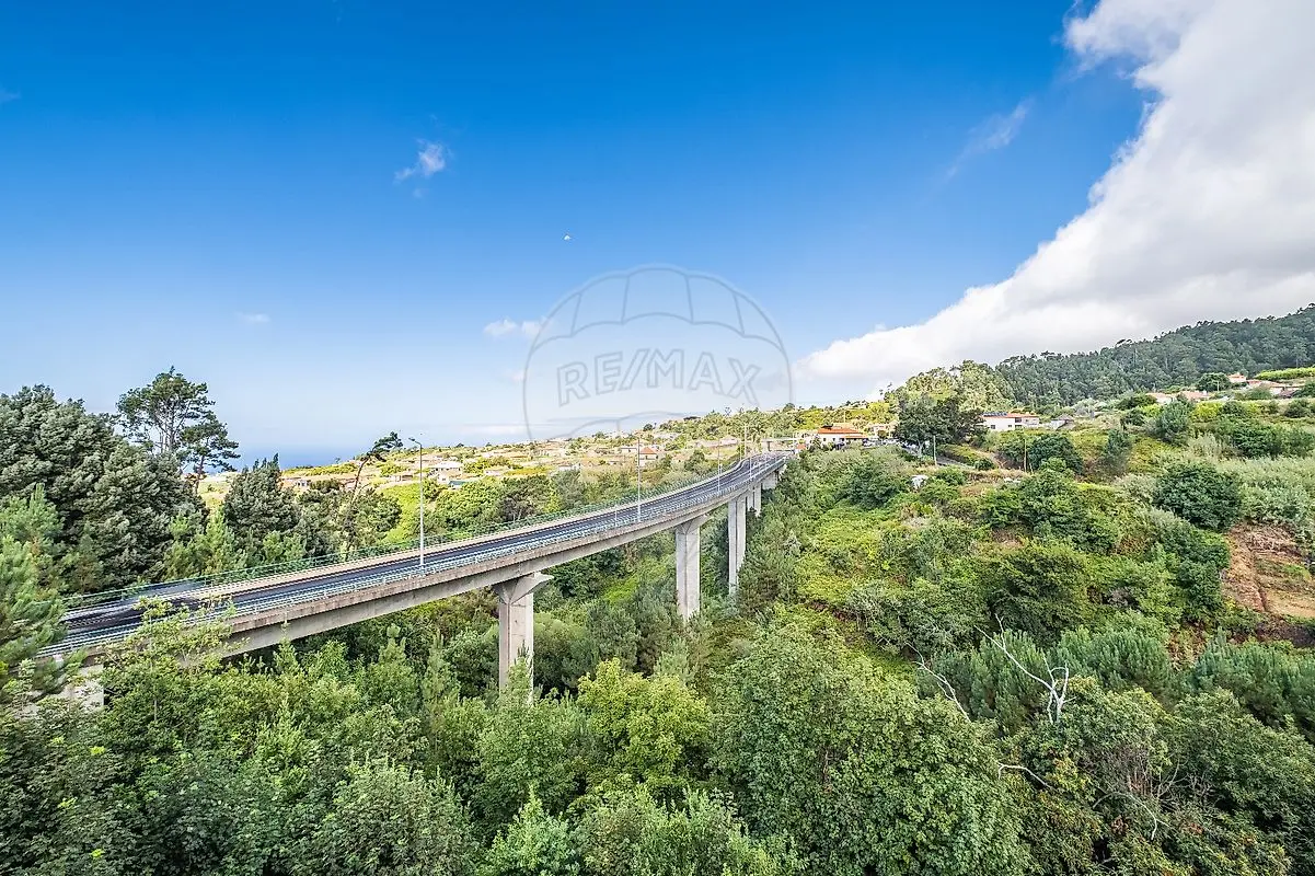 Moradia T3 à venda em Prazeres, Calheta (Madeira)