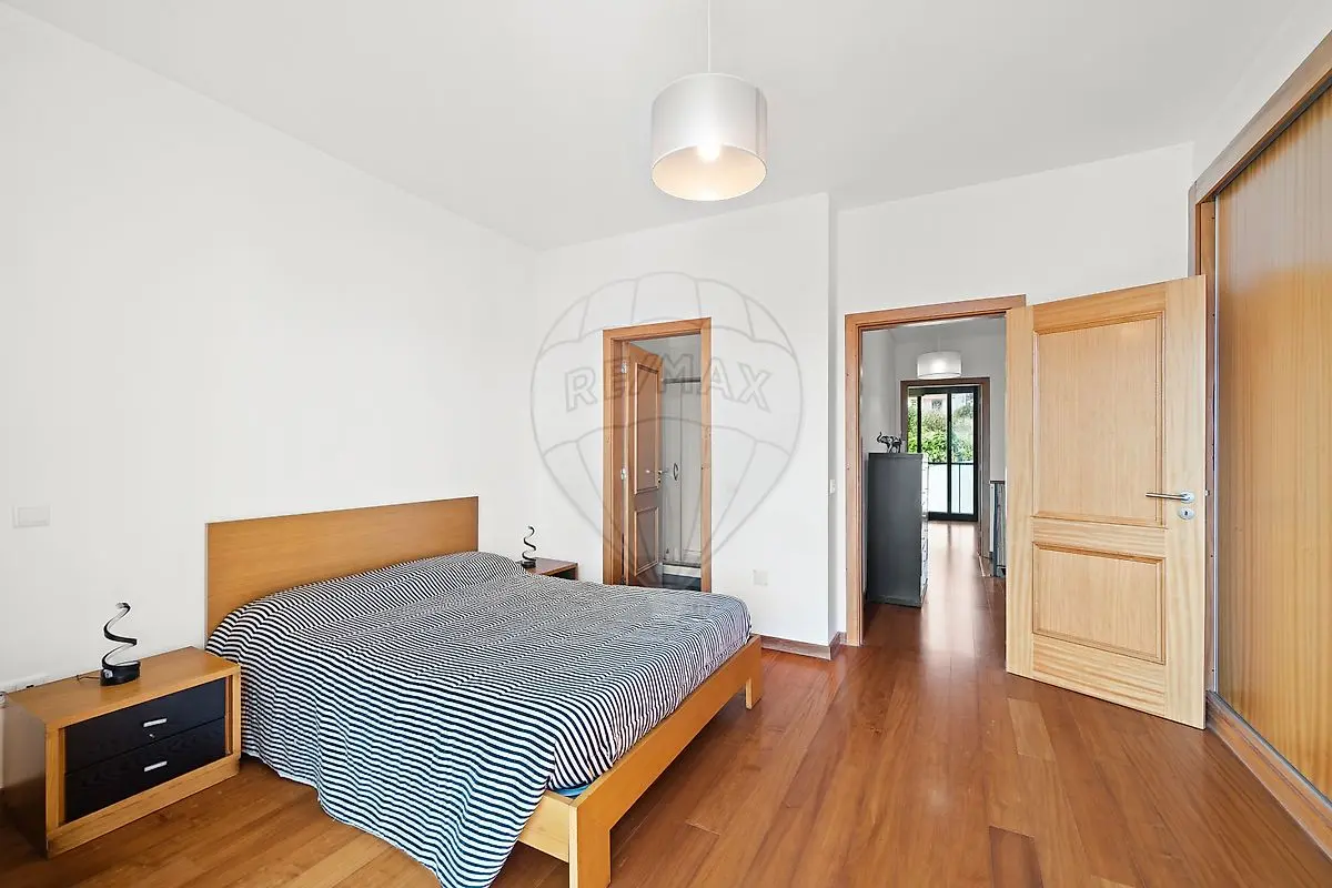 Moradia T2 à venda em Gaula, Santa Cruz