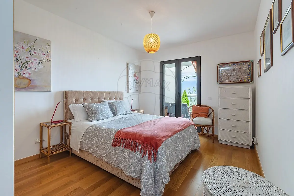 Apartamento T3 - Caniço, Santa Cruz