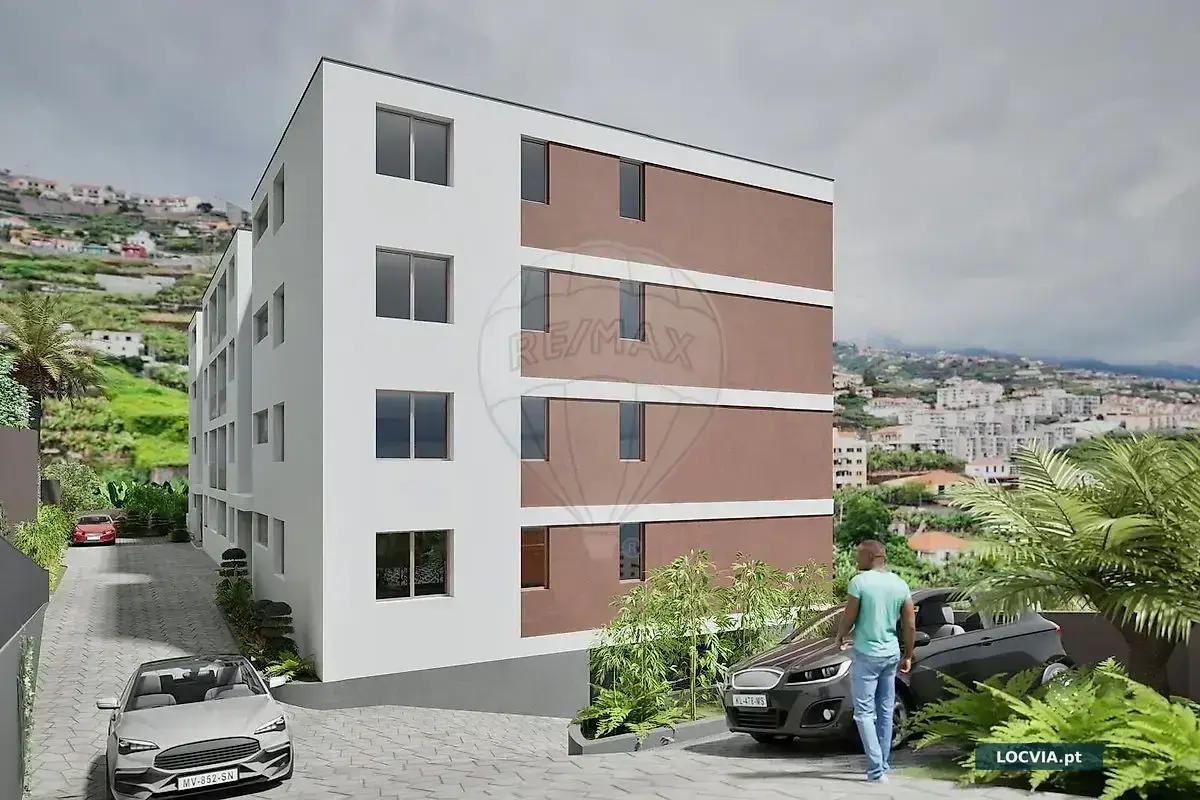Apartamento T3 à venda em Câmara de Lobos