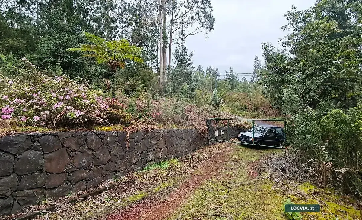 Terreno à venda em Santana