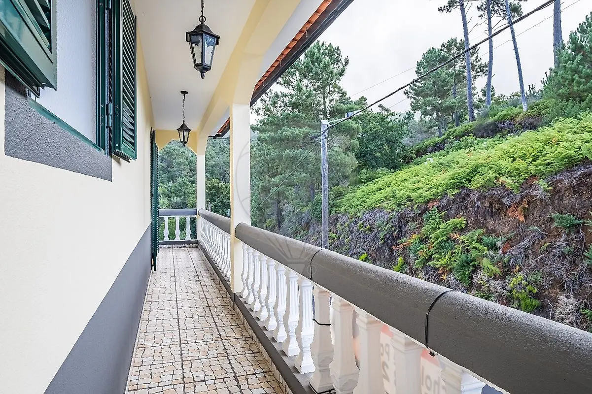 Moradia T3 à venda em Prazeres, Calheta (Madeira)