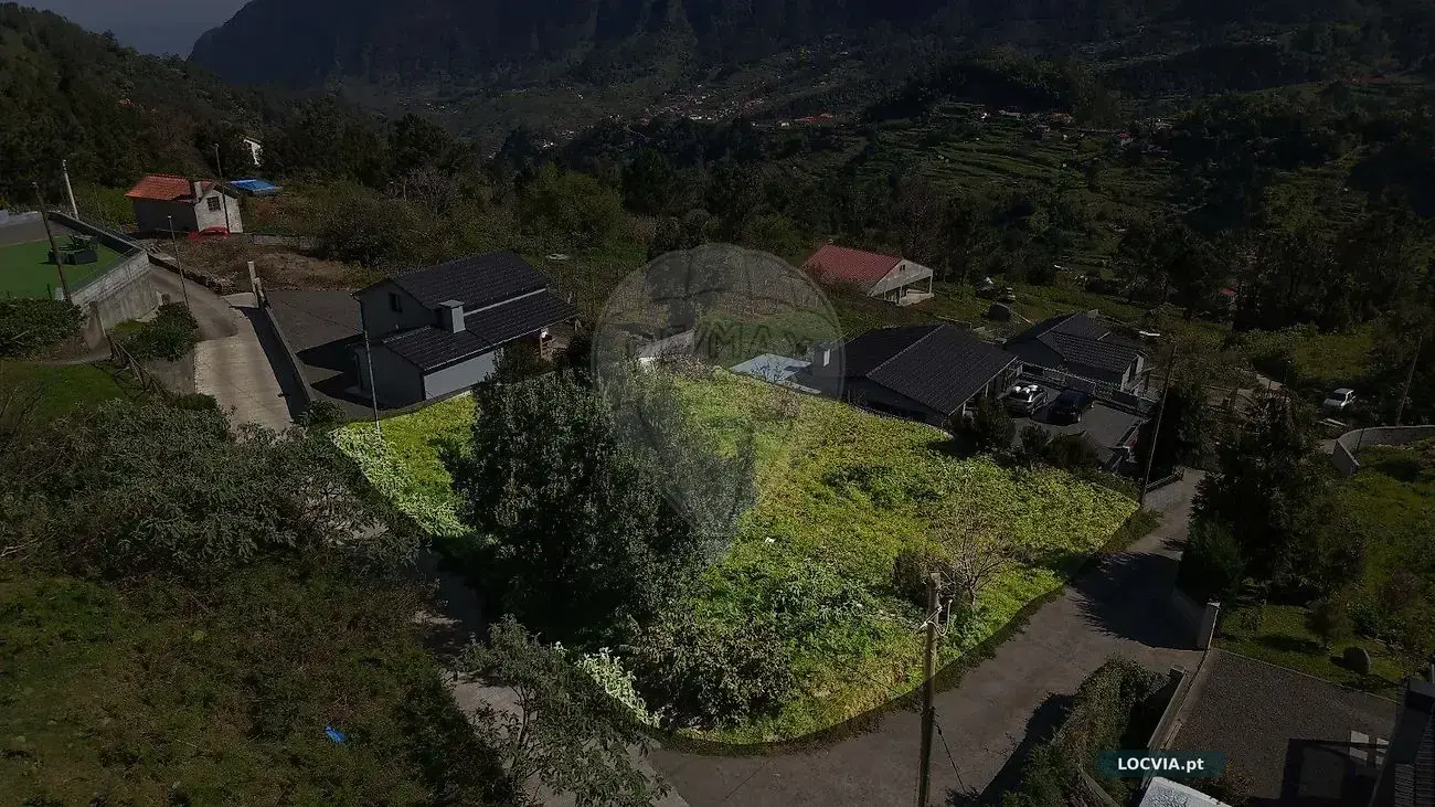 Terreno – São Vicente, São Vicente
