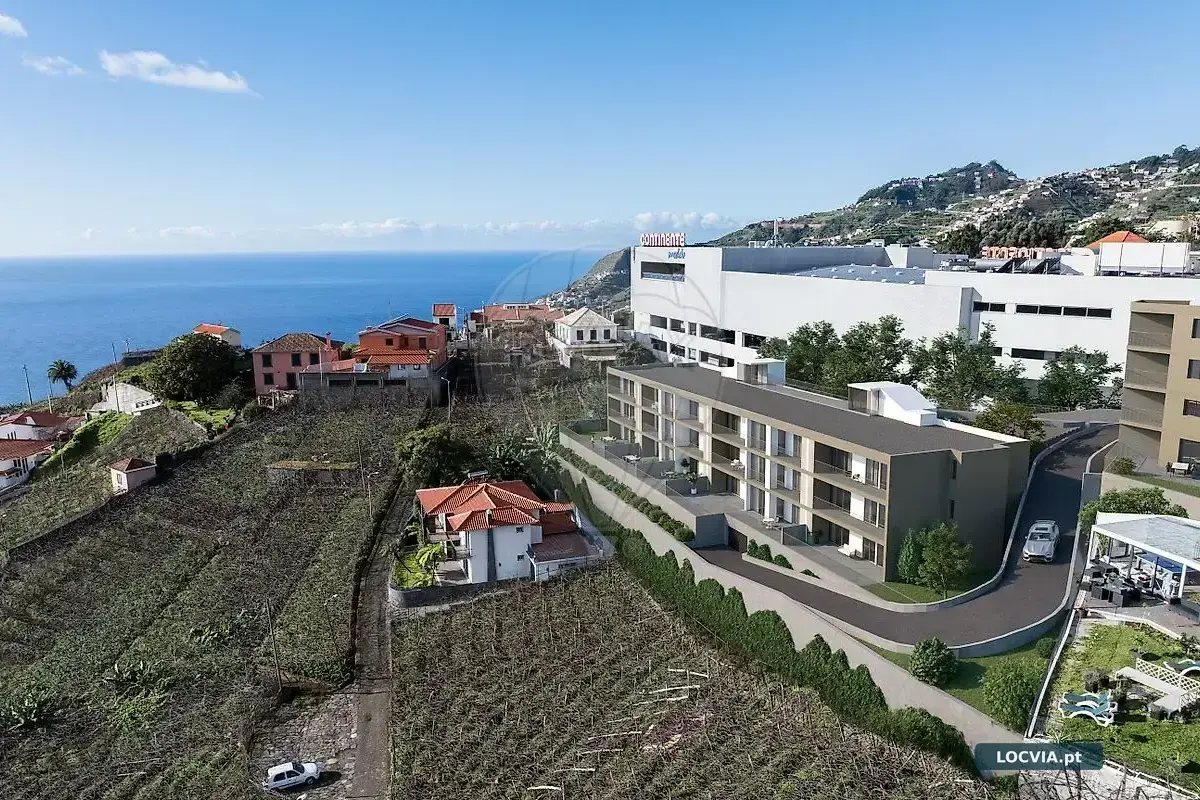 Apartamento T3 à venda em Estreito Câmara de Lobos, Câmara de Lobos