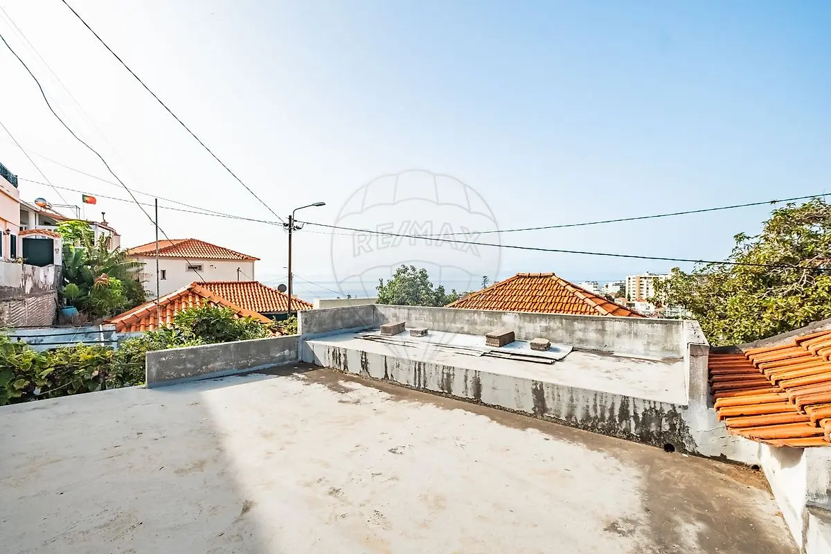 Moradia T2 à venda em São Pedro, Funchal