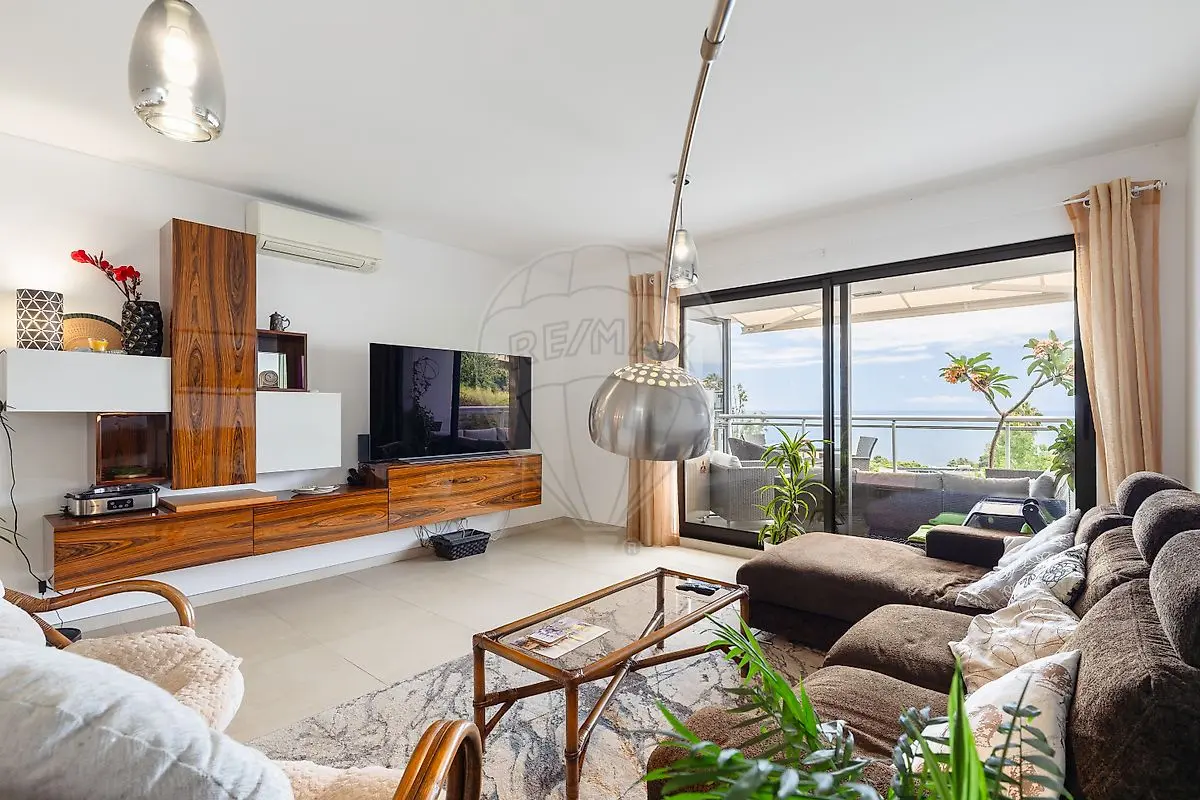 Apartamento T3 - Caniço, Santa Cruz