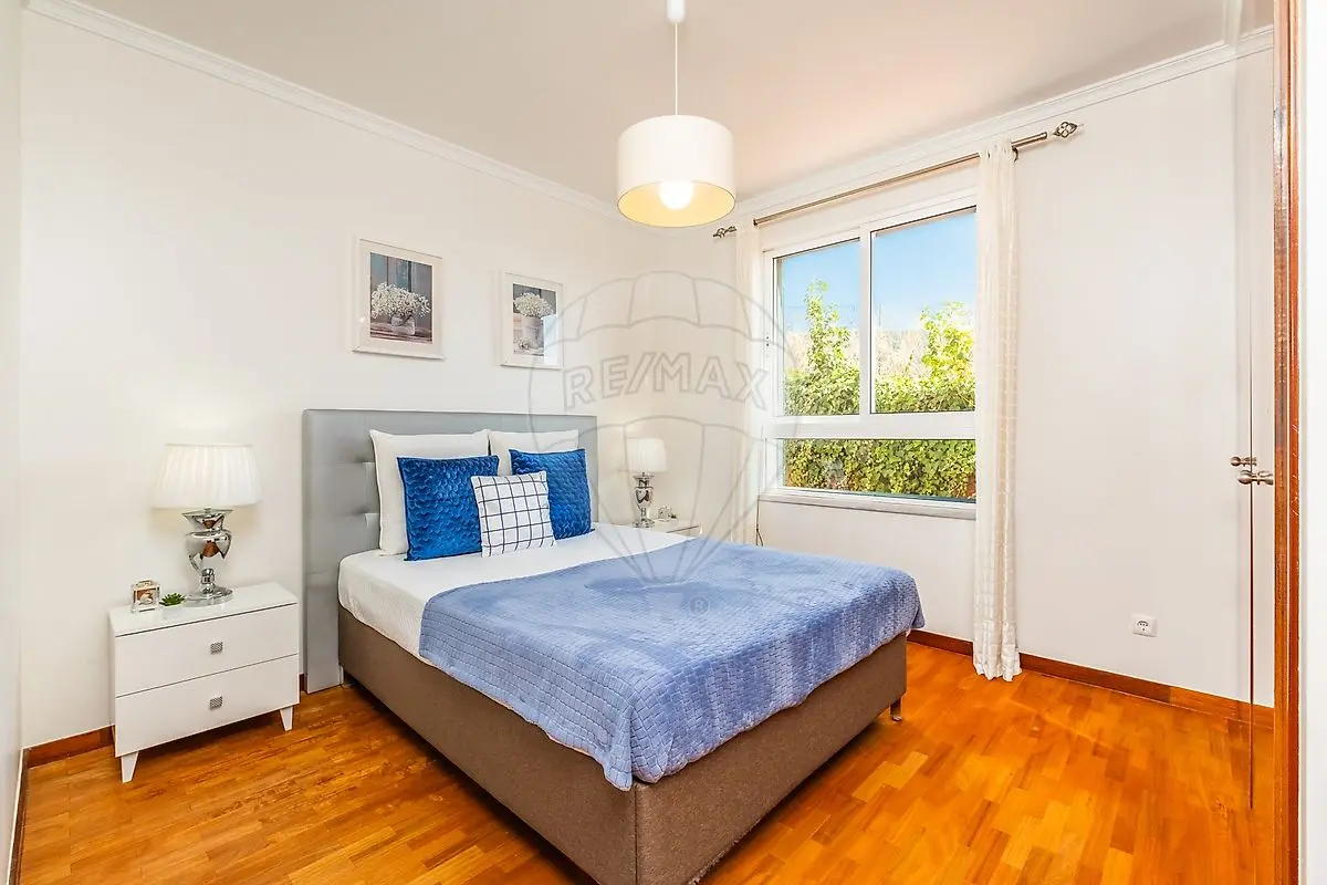Apartamento T3 à venda em Caniço, Santa Cruz