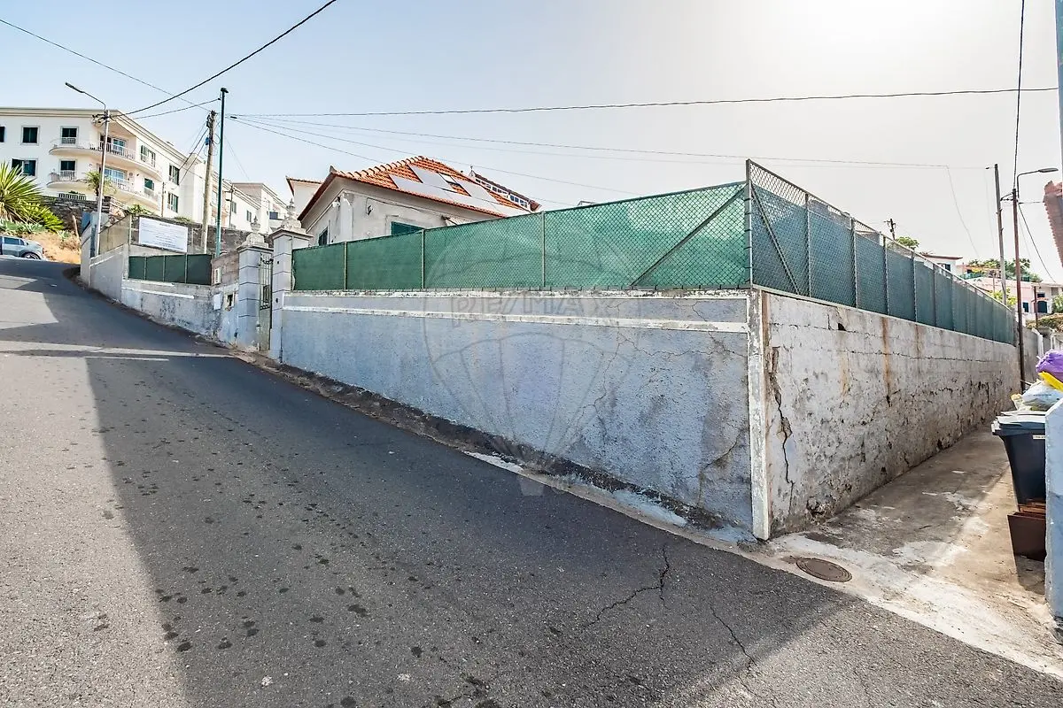 Moradia T2 à venda em São Pedro, Funchal