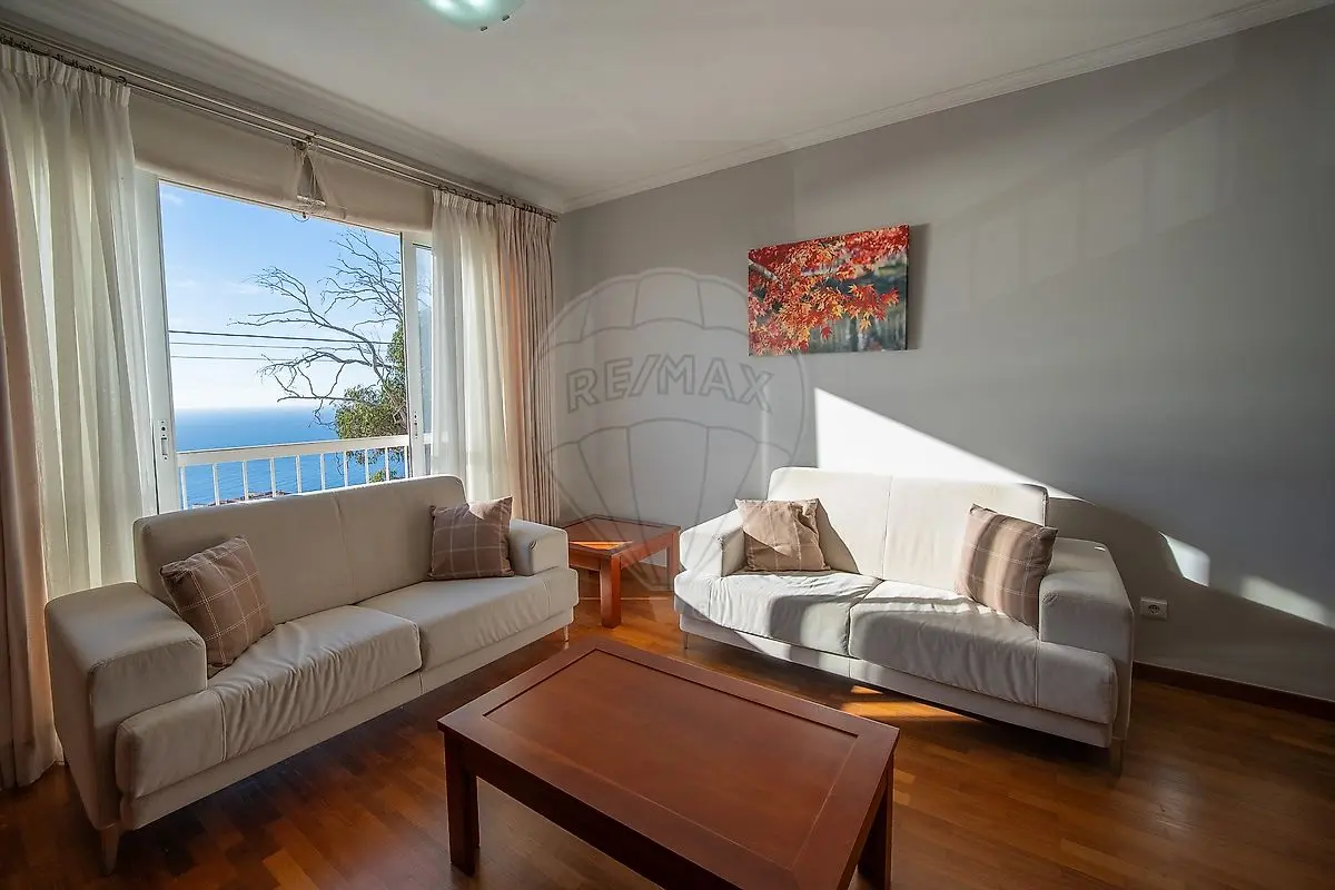 Apartamento T2 à venda em Caniço, Santa Cruz
