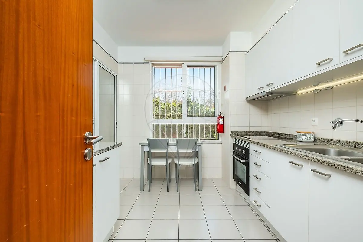 Apartamento T3 à venda em Caniço, Santa Cruz