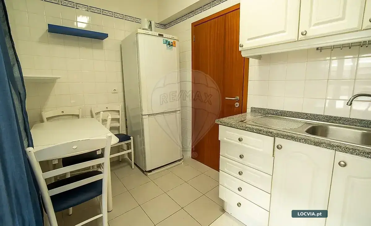 Apartamento T2 à venda em Caniço, Santa Cruz
