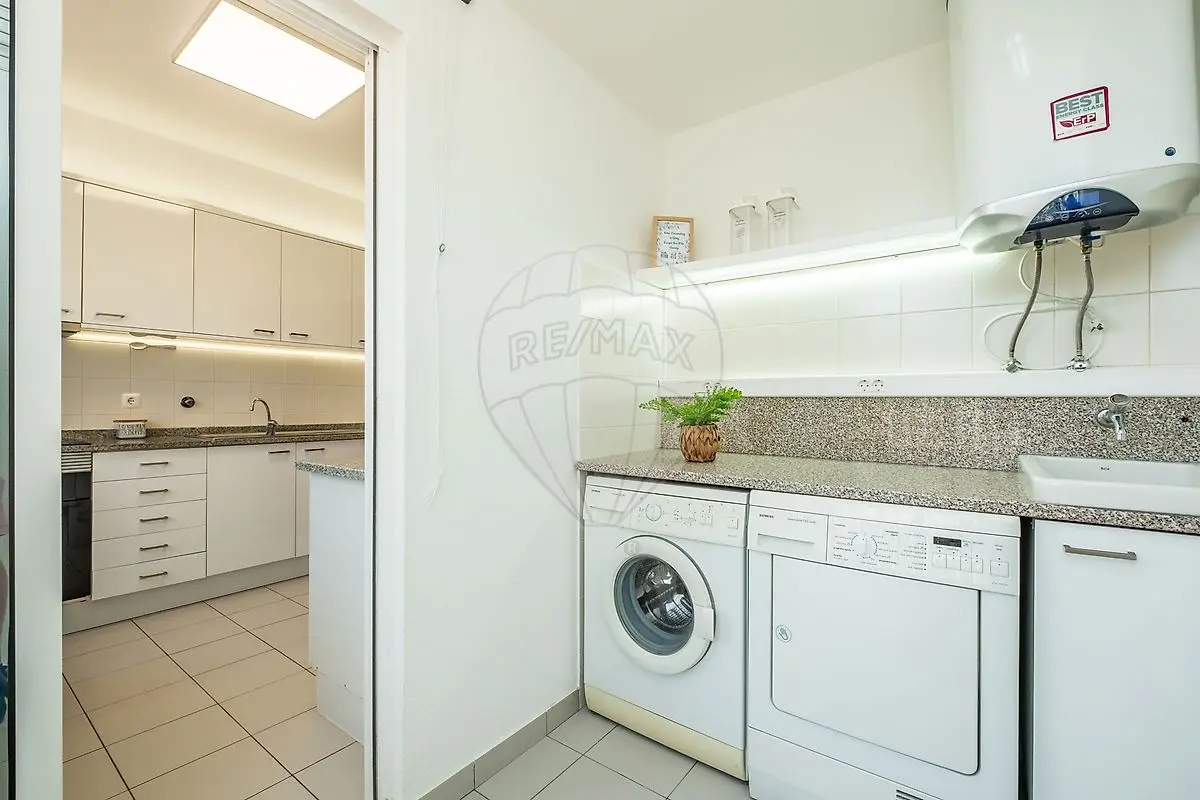 Apartamento T3 à venda em Caniço, Santa Cruz