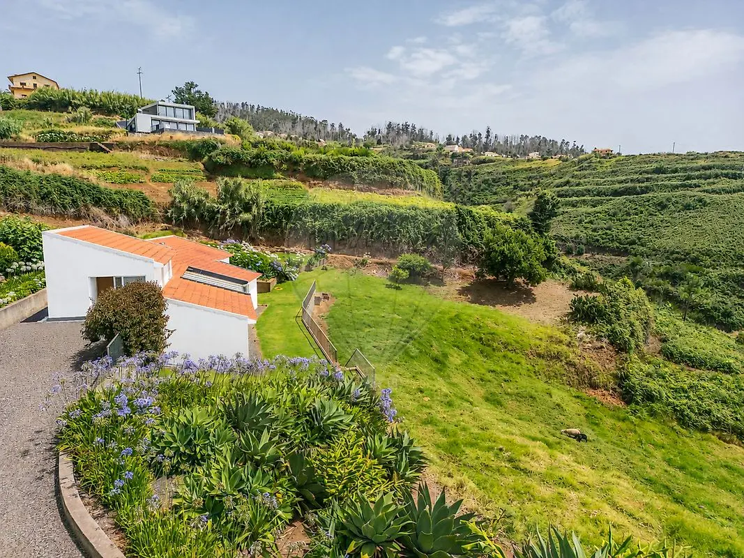 Moradia T2 à venda em Ponta do Pargo, Calheta (Madeira)