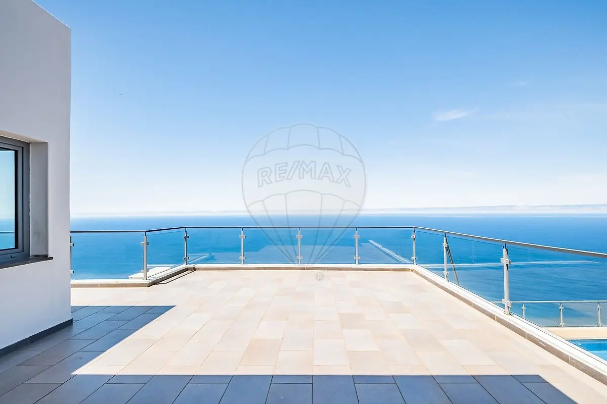 Moradia T3 de luxo à venda em Fajã da Ovelha, Calheta (Madeira)