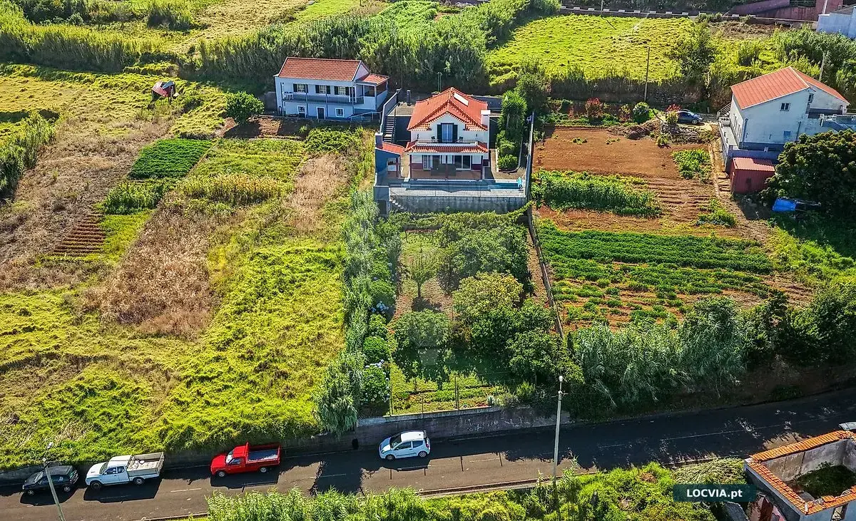 Moradia T2 à venda em Ponta do Pargo, Calheta (Madeira)