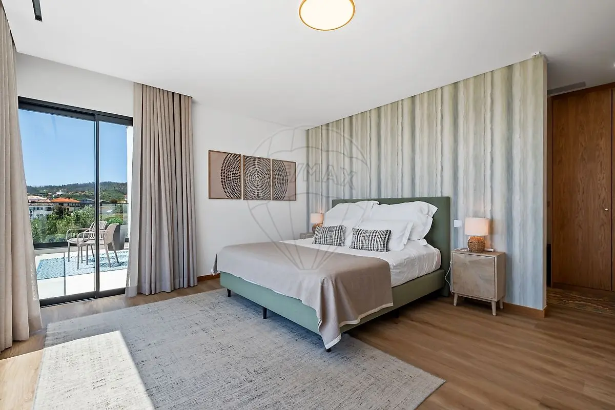 Moradia T3 à venda em Prazeres, Calheta (Madeira)