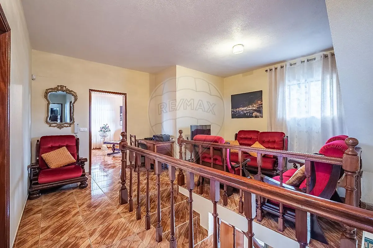 Moradia T3 à venda em Prazeres, Calheta (Madeira)