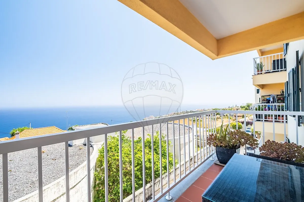 Apartamento T2 à venda em Caniço, Santa Cruz