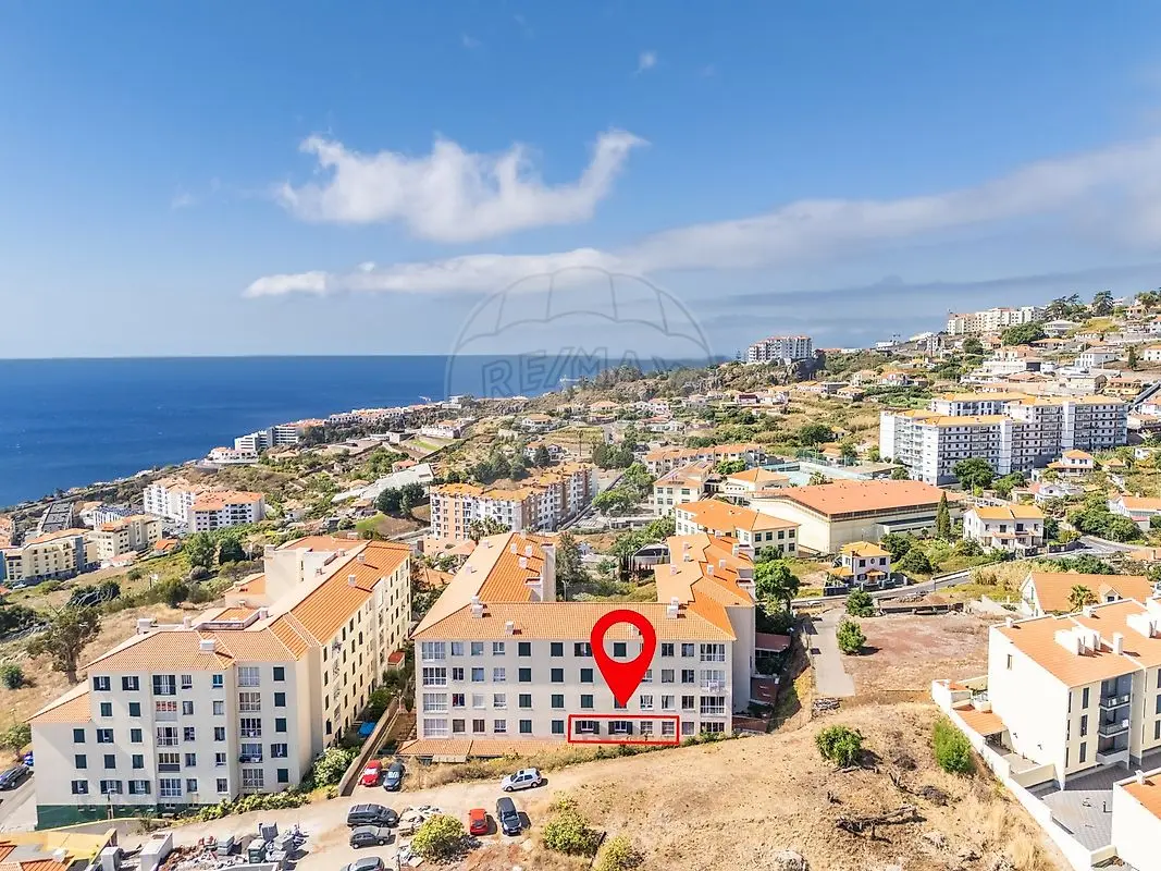 Apartamento T3 à venda em Caniço, Santa Cruz