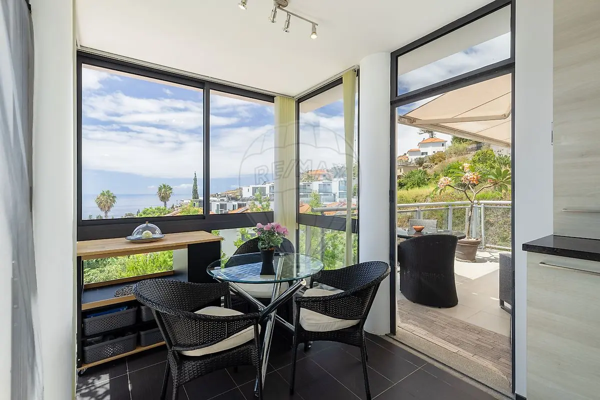 Apartamento T3 - Caniço, Santa Cruz