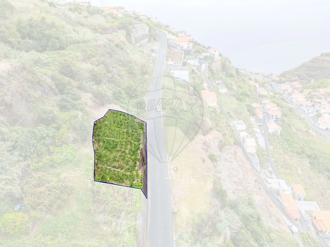 Terreno à venda em Calheta, (Madeira)