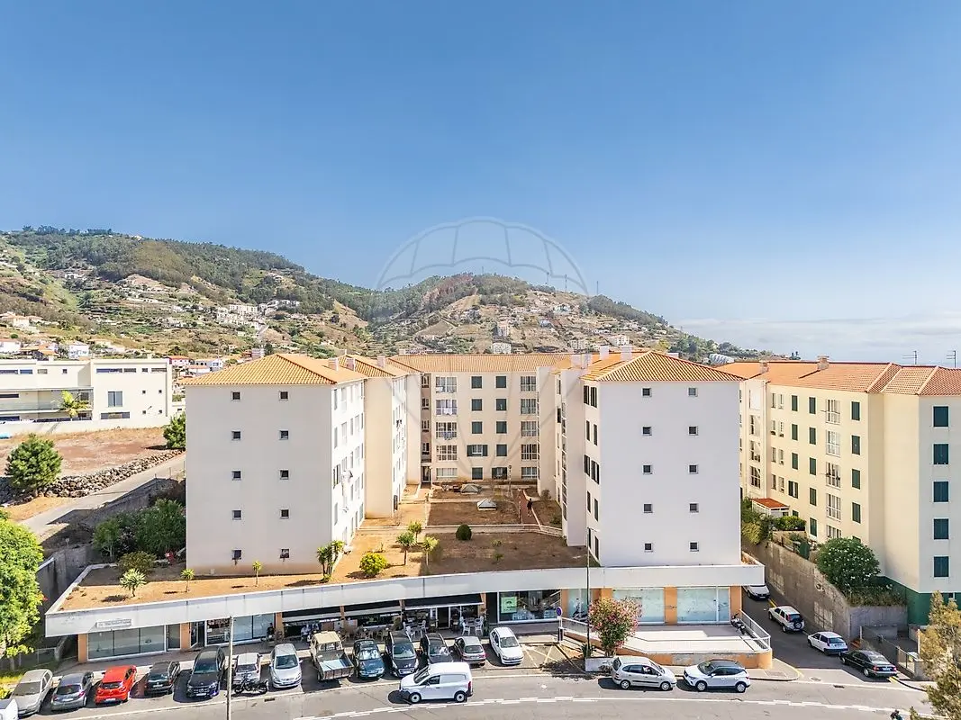 Apartamento T3 à venda em Caniço, Santa Cruz