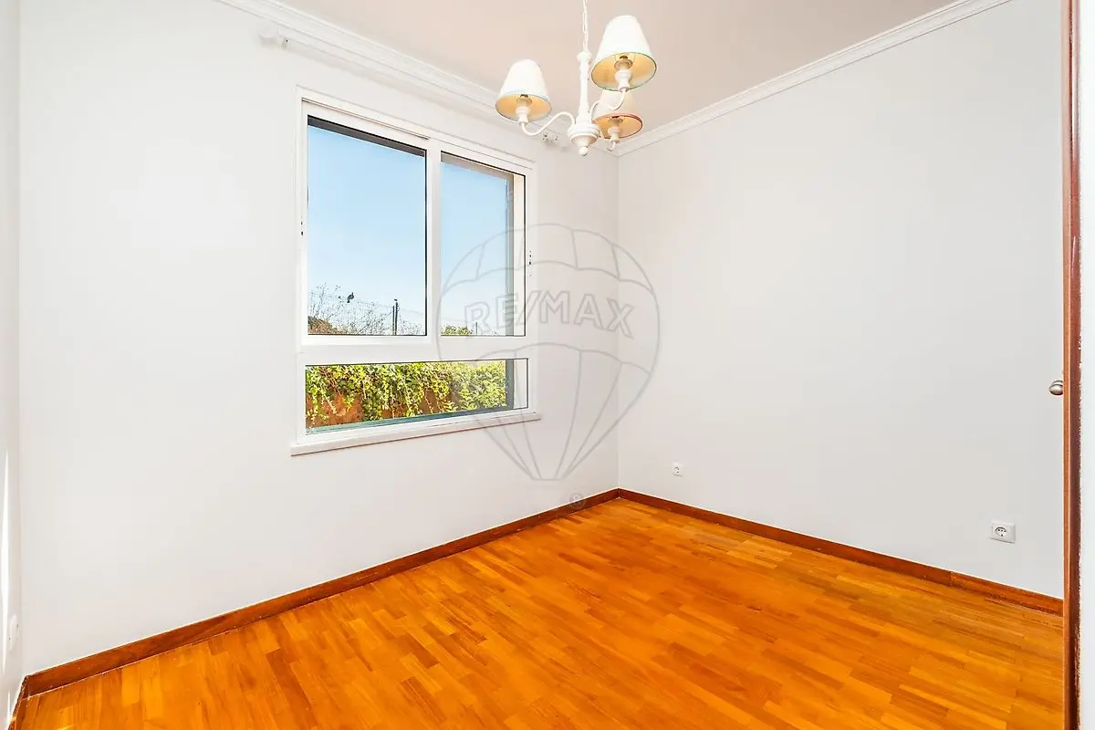 Apartamento T3 à venda em Caniço, Santa Cruz