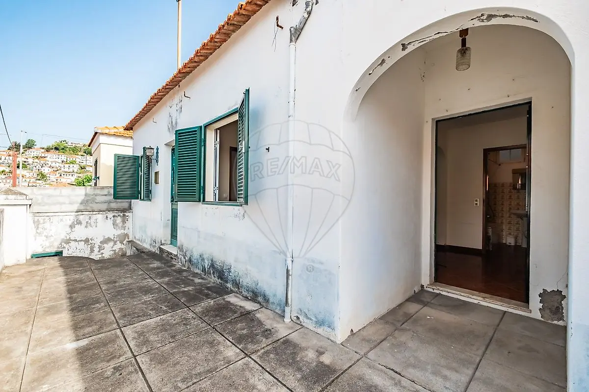 Moradia T2 à venda em São Pedro, Funchal