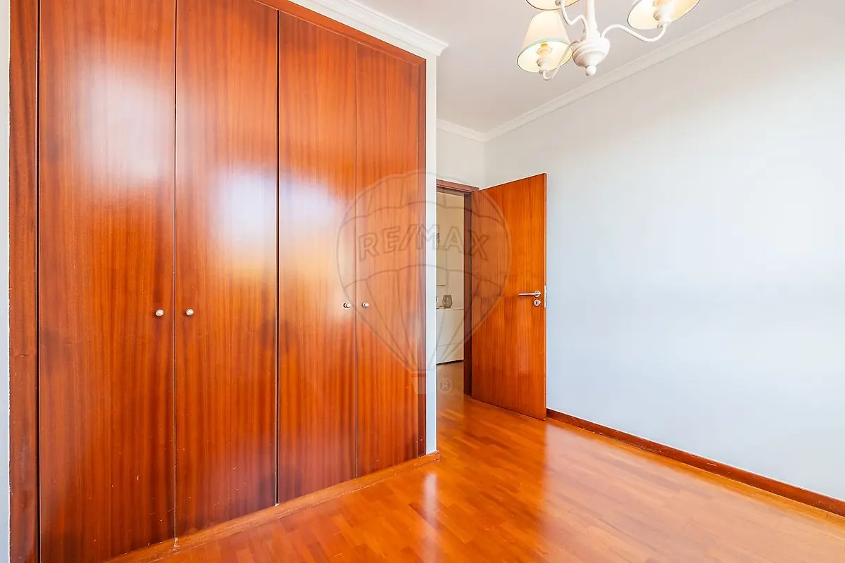 Apartamento T3 à venda em Caniço, Santa Cruz